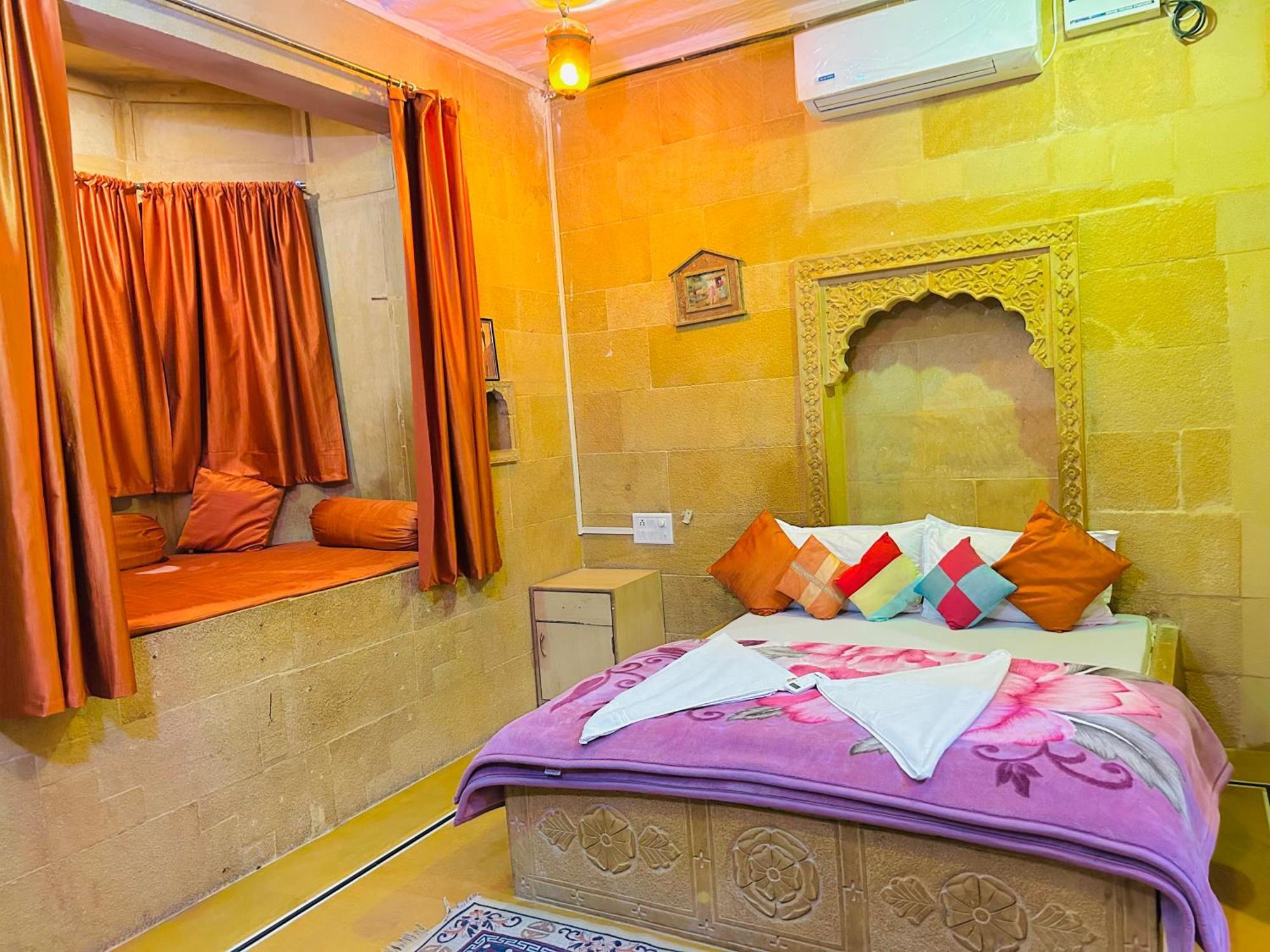 Hotel Pol Haveli Jaisalmer Exterior foto